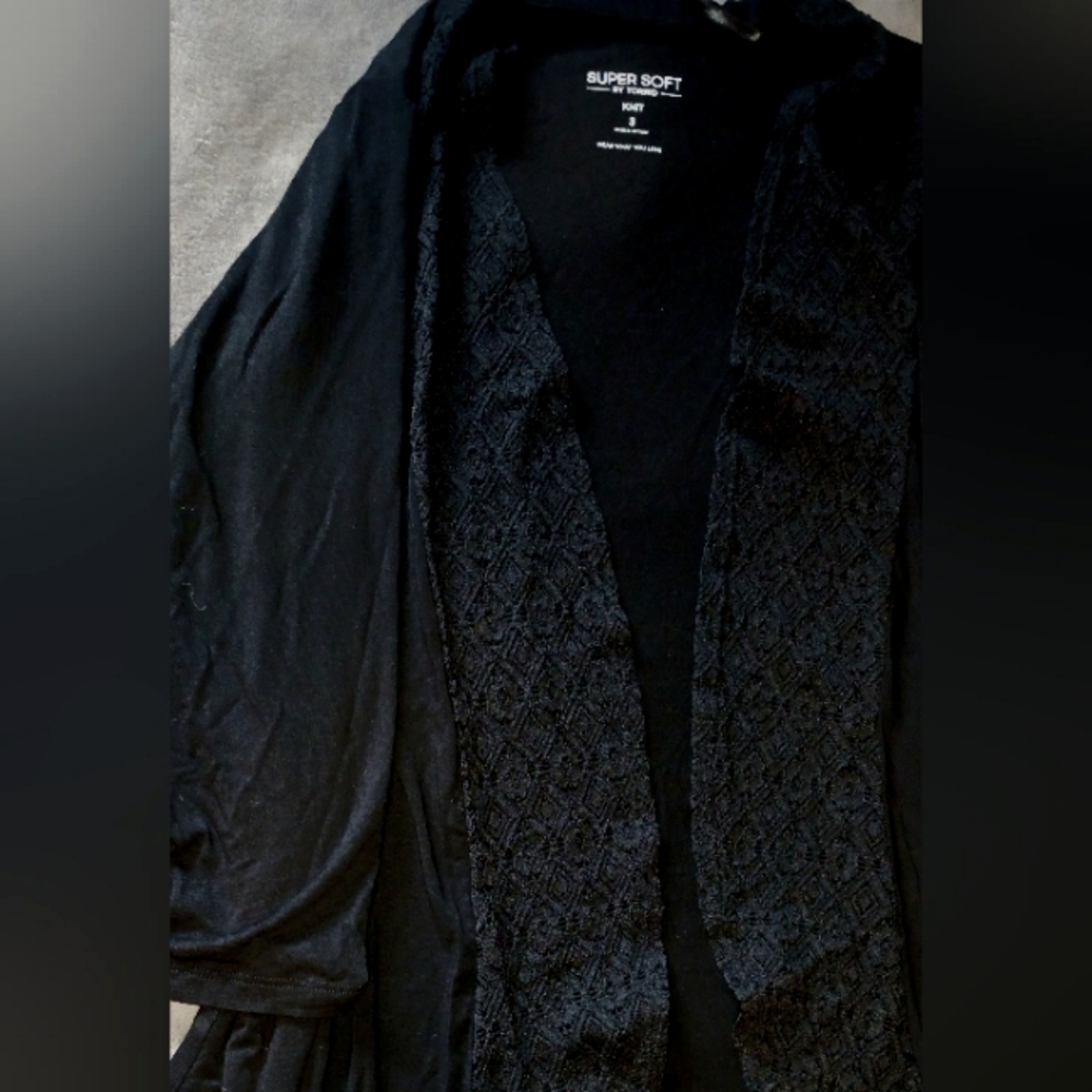 Torrid 3x 3/4 sleave drape front
